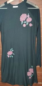 Sheer sleeve short dresd